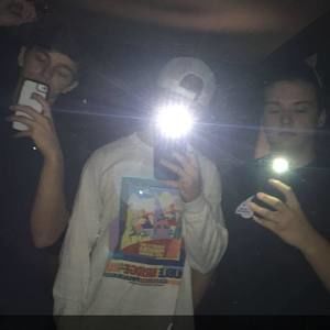 Meet your Posher, Cameron